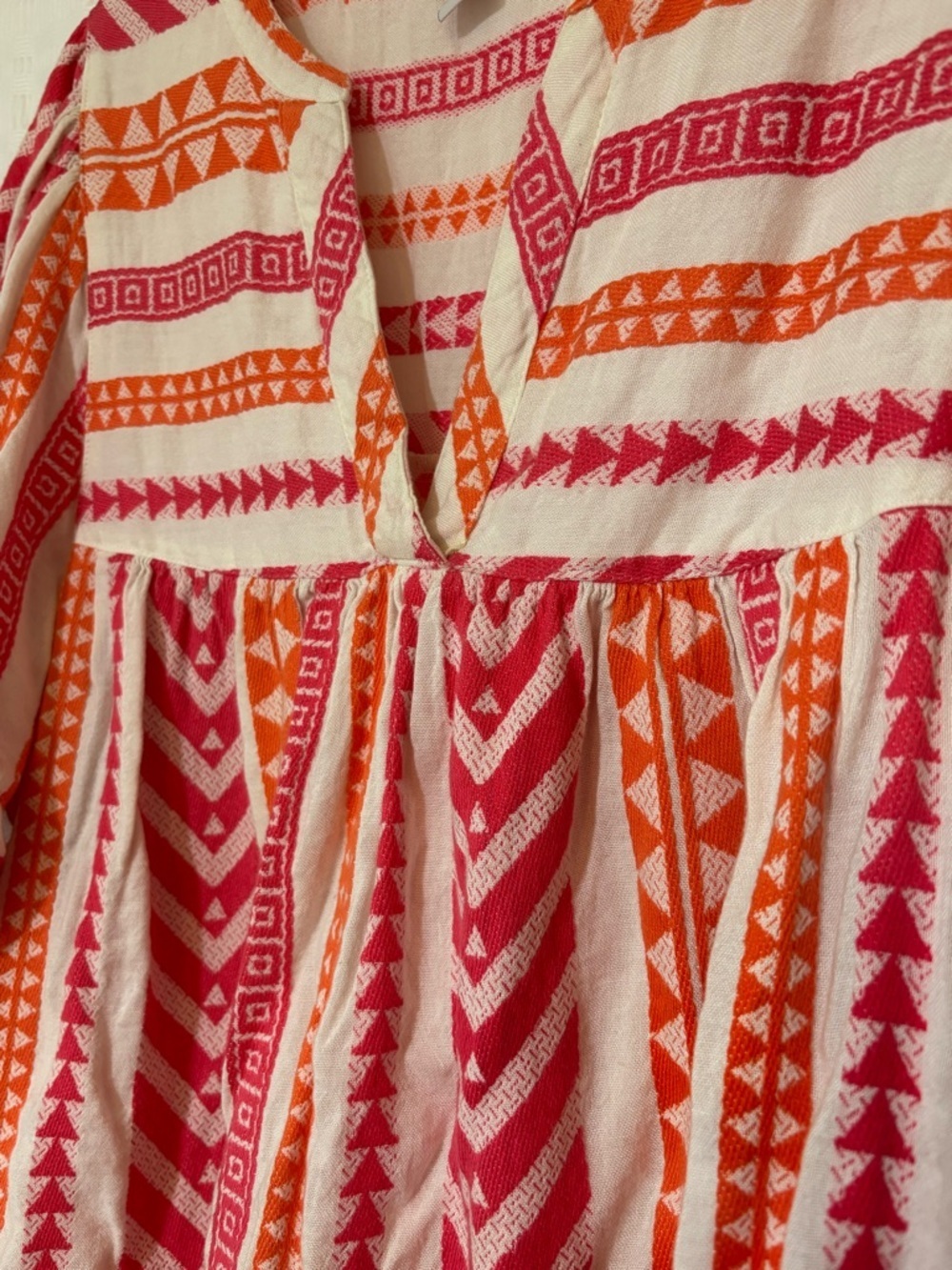 Old Navy Aztec Geometric Embroidered Top Flared Sleeves Sz XL - Picture 5 of 8